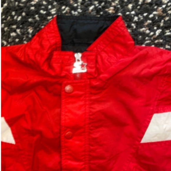 IU Windbreaker - Picture 4 of 6